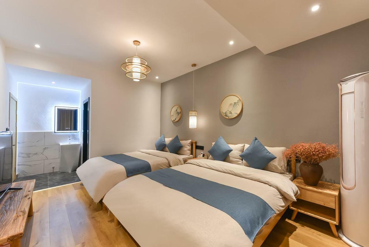 Yifangyan - Tingyuan Qingshe Hostel Fenghuang Zewnętrze zdjęcie
