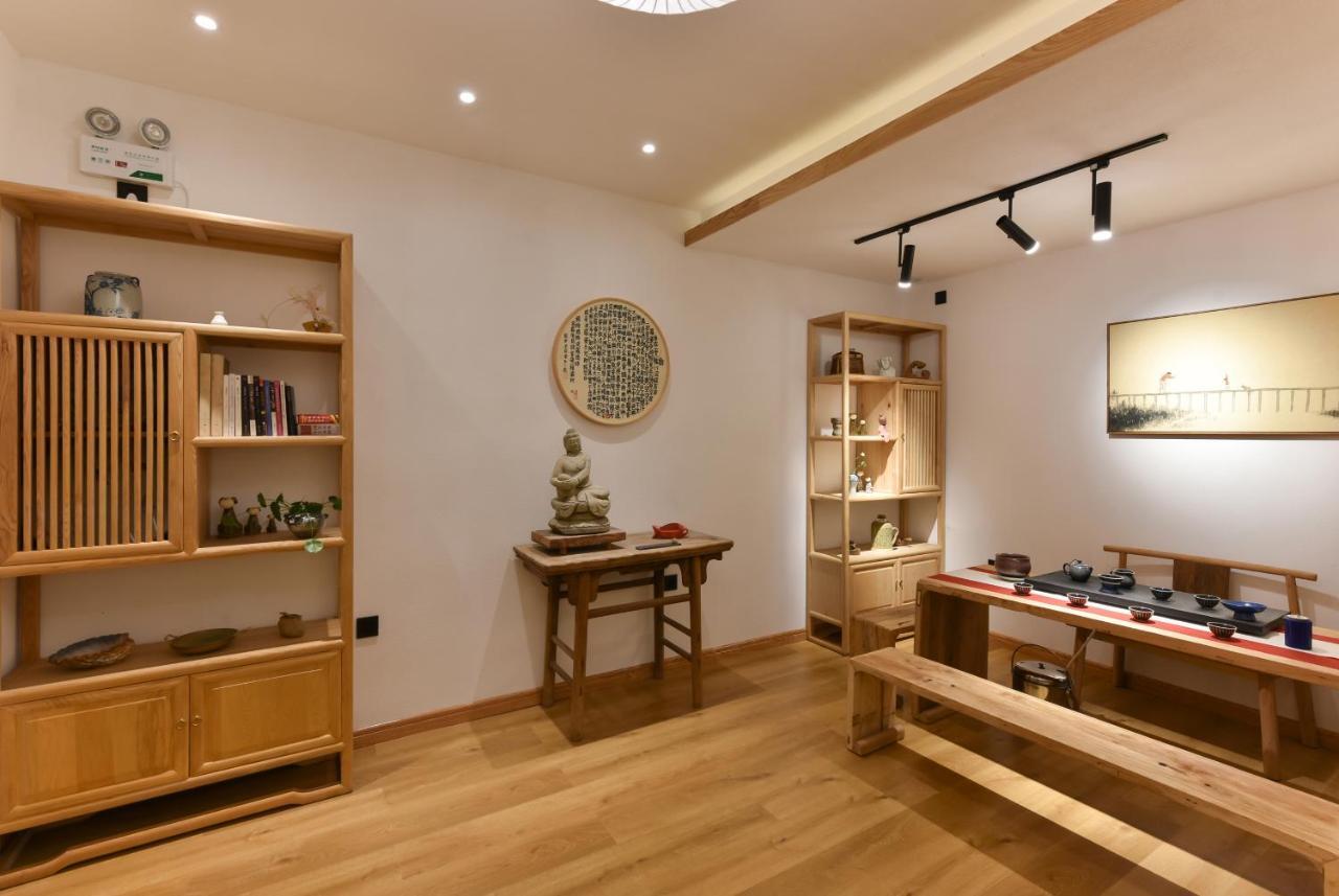 Yifangyan - Tingyuan Qingshe Hostel Fenghuang Zewnętrze zdjęcie
